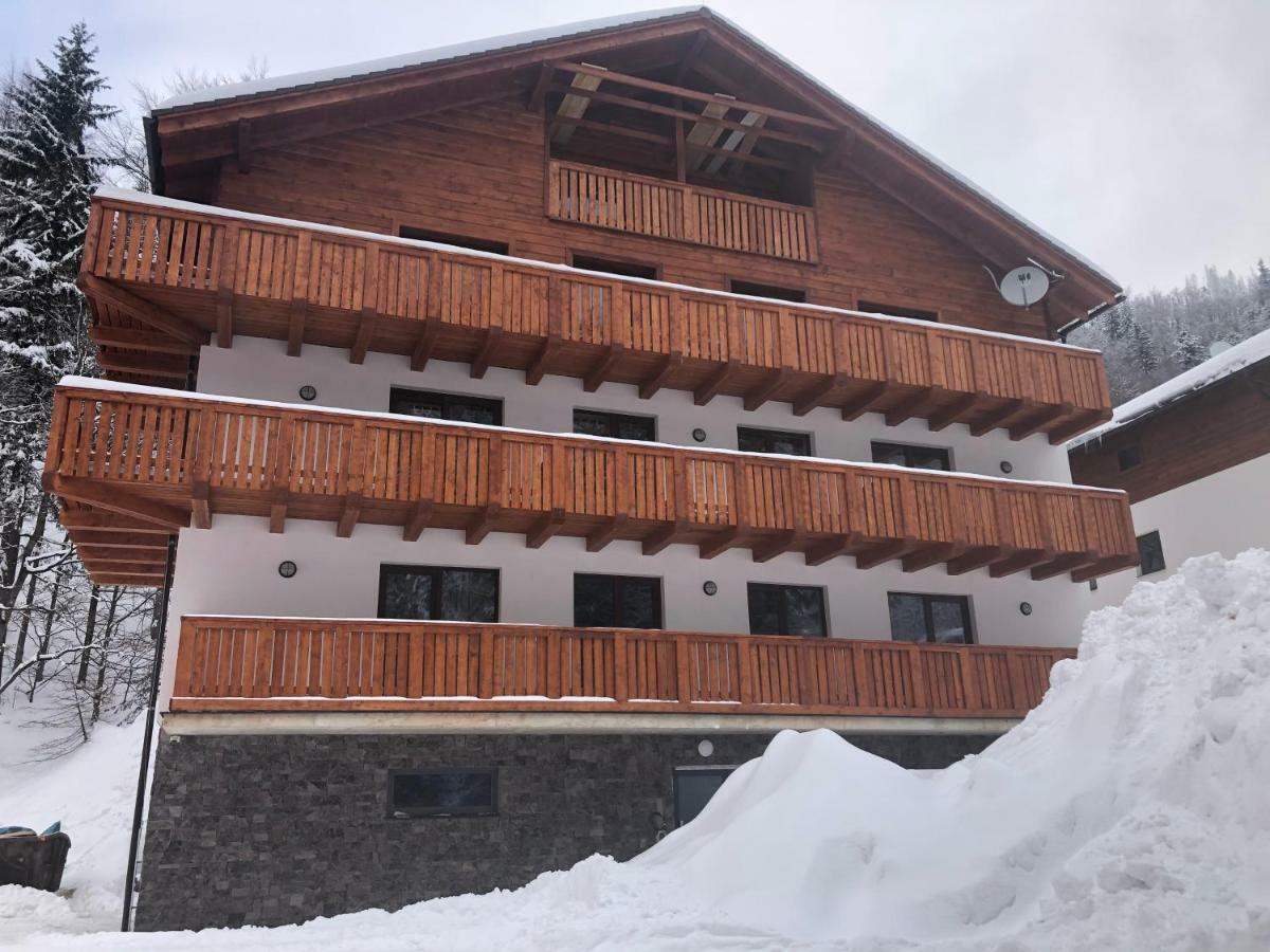 Apartmanovy Dom Poludnica - Chopok Juh Tale Extérieur photo