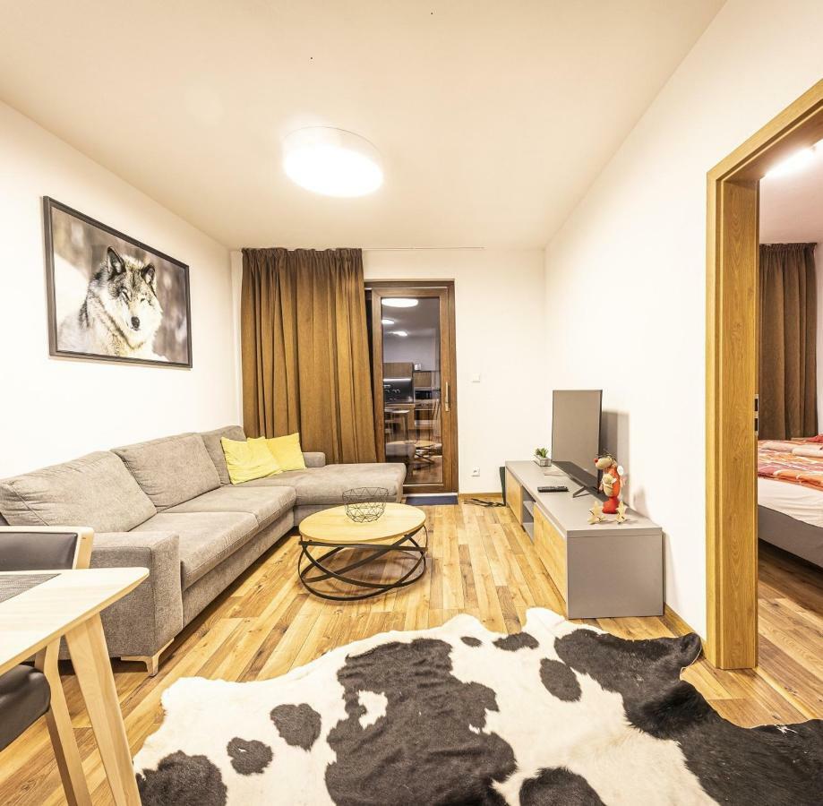 Apartmanovy Dom Poludnica - Chopok Juh Tale Extérieur photo