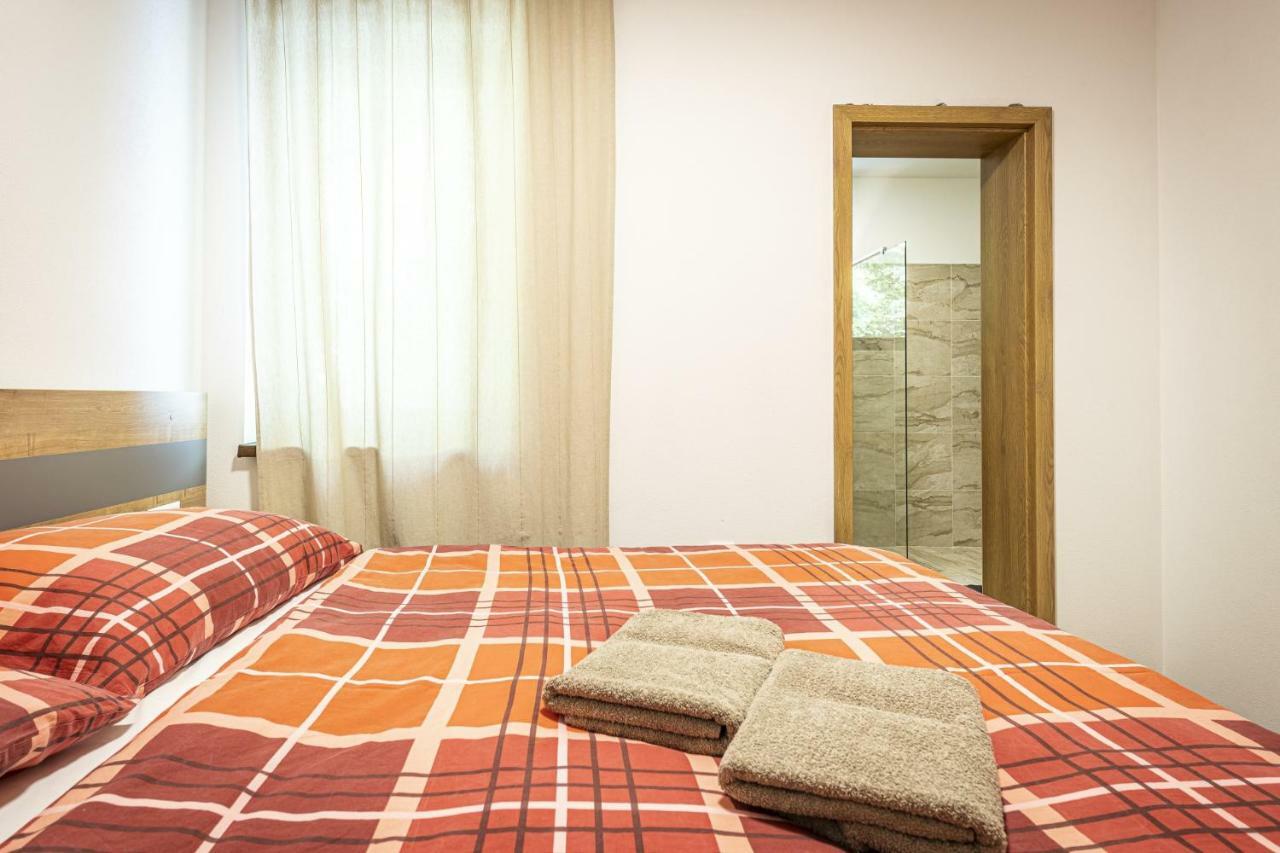 Apartmanovy Dom Poludnica - Chopok Juh Tale Extérieur photo