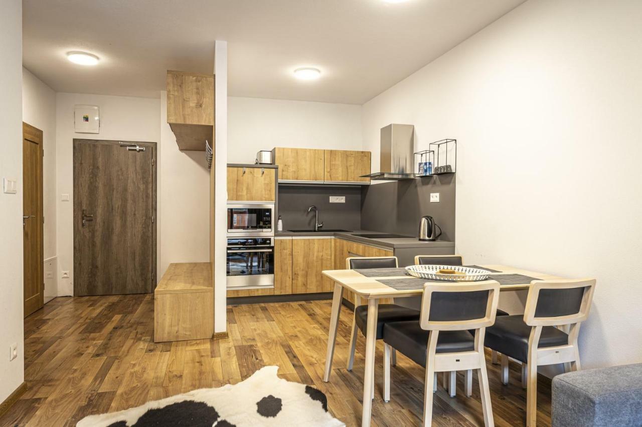 Apartmanovy Dom Poludnica - Chopok Juh Tale Extérieur photo
