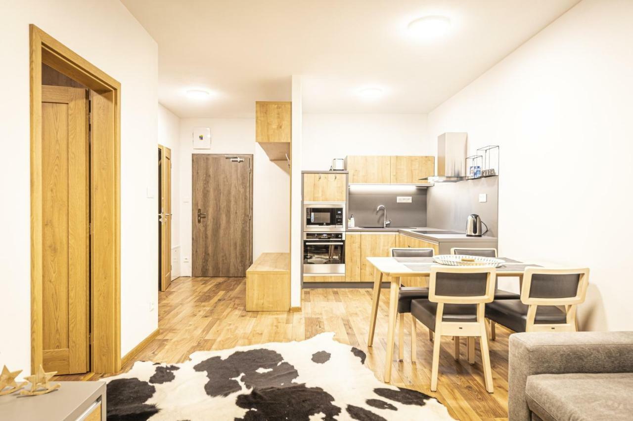 Apartmanovy Dom Poludnica - Chopok Juh Tale Extérieur photo
