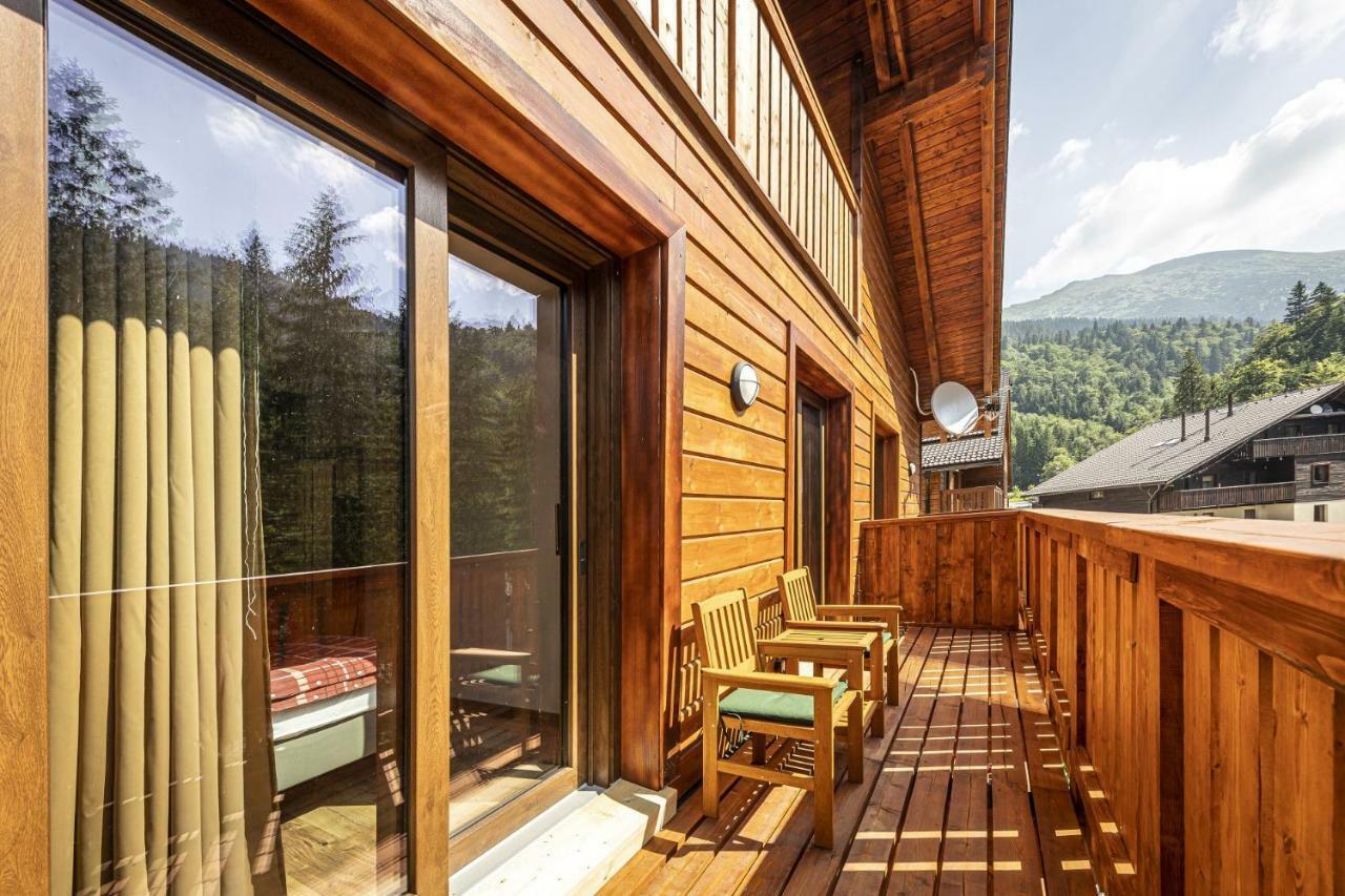 Apartmanovy Dom Poludnica - Chopok Juh Tale Extérieur photo