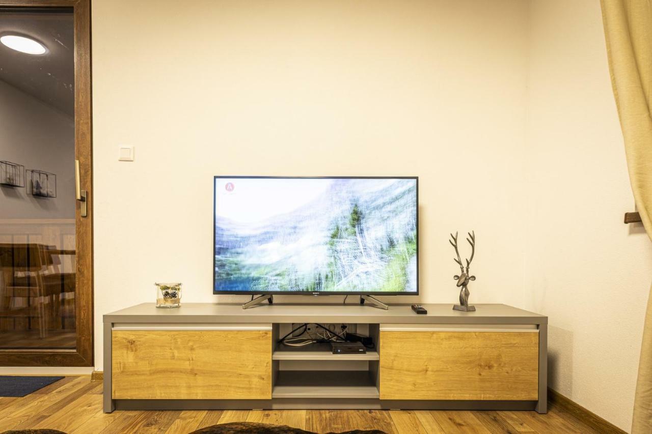 Apartmanovy Dom Poludnica - Chopok Juh Tale Extérieur photo