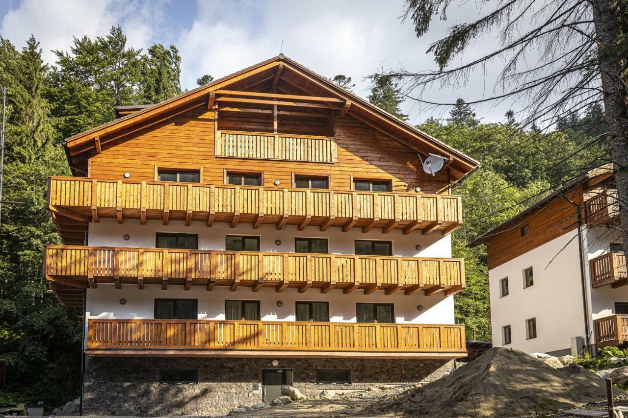 Apartmanovy Dom Poludnica - Chopok Juh Tale Extérieur photo